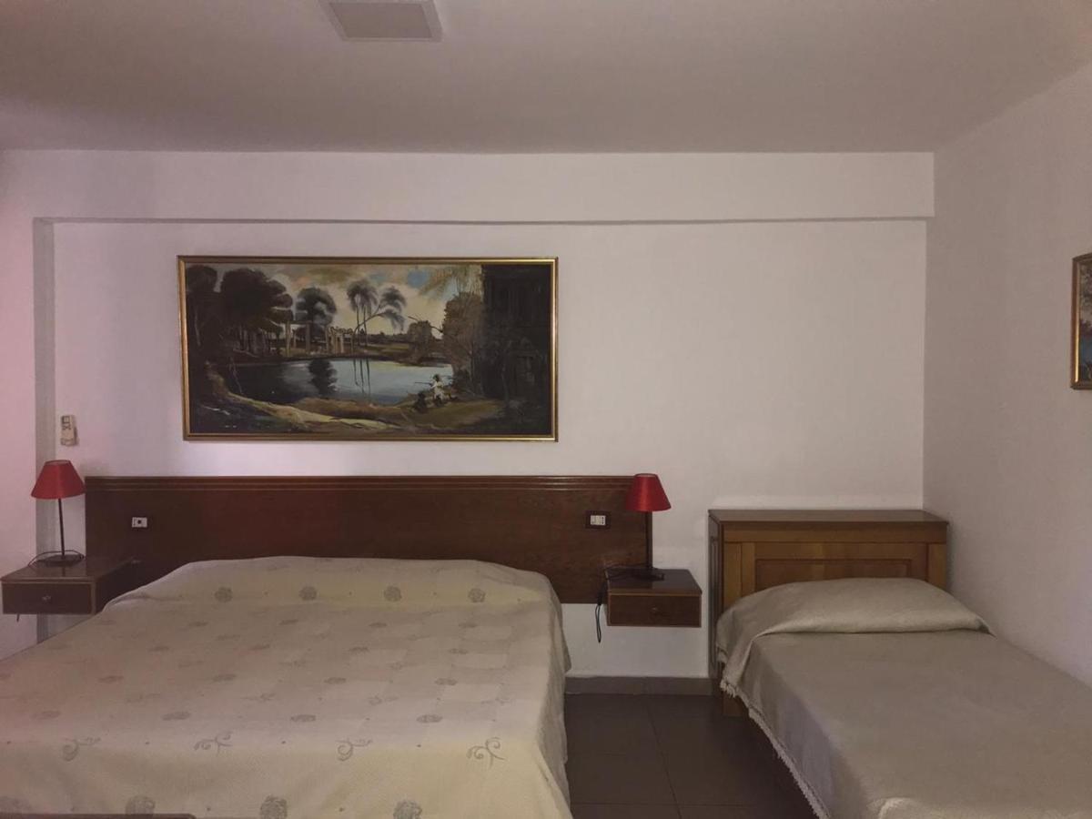 Hotel Lido Дуррес Экстерьер фото