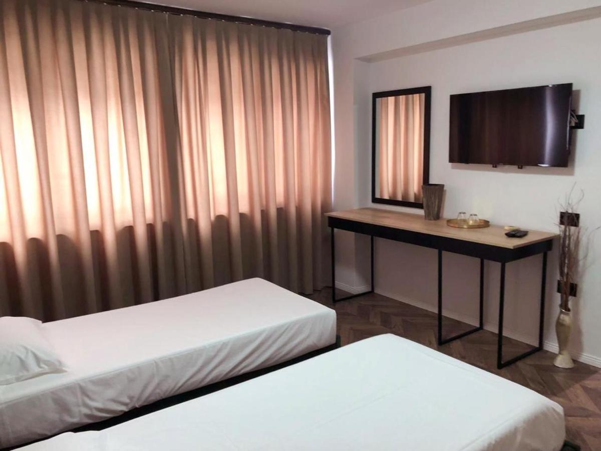 Hotel Lido Дуррес Экстерьер фото