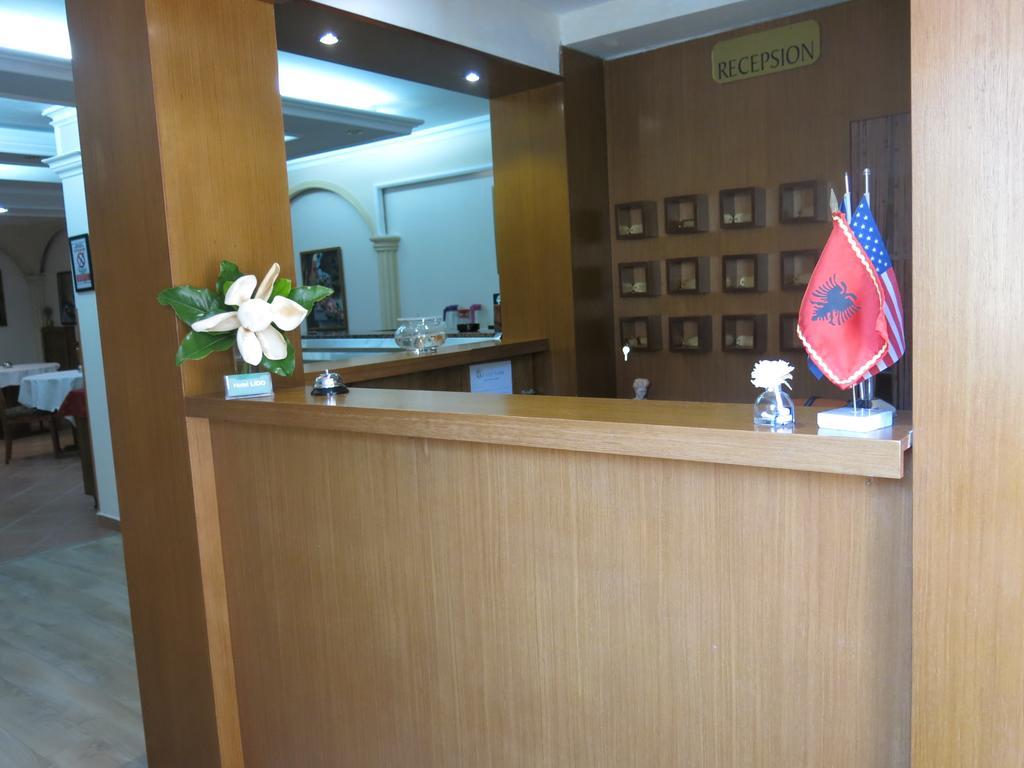 Hotel Lido Дуррес Экстерьер фото