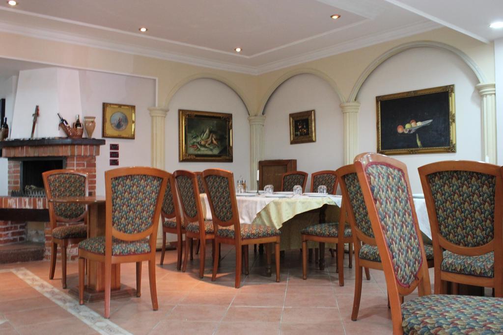 Hotel Lido Дуррес Экстерьер фото